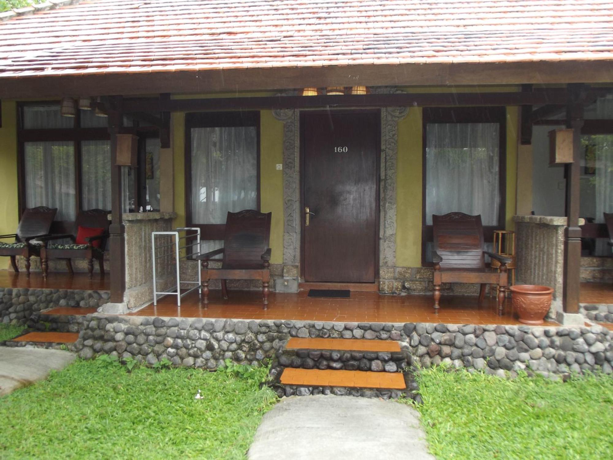 Peneeda View Beach Hotel Санур Экстерьер фото