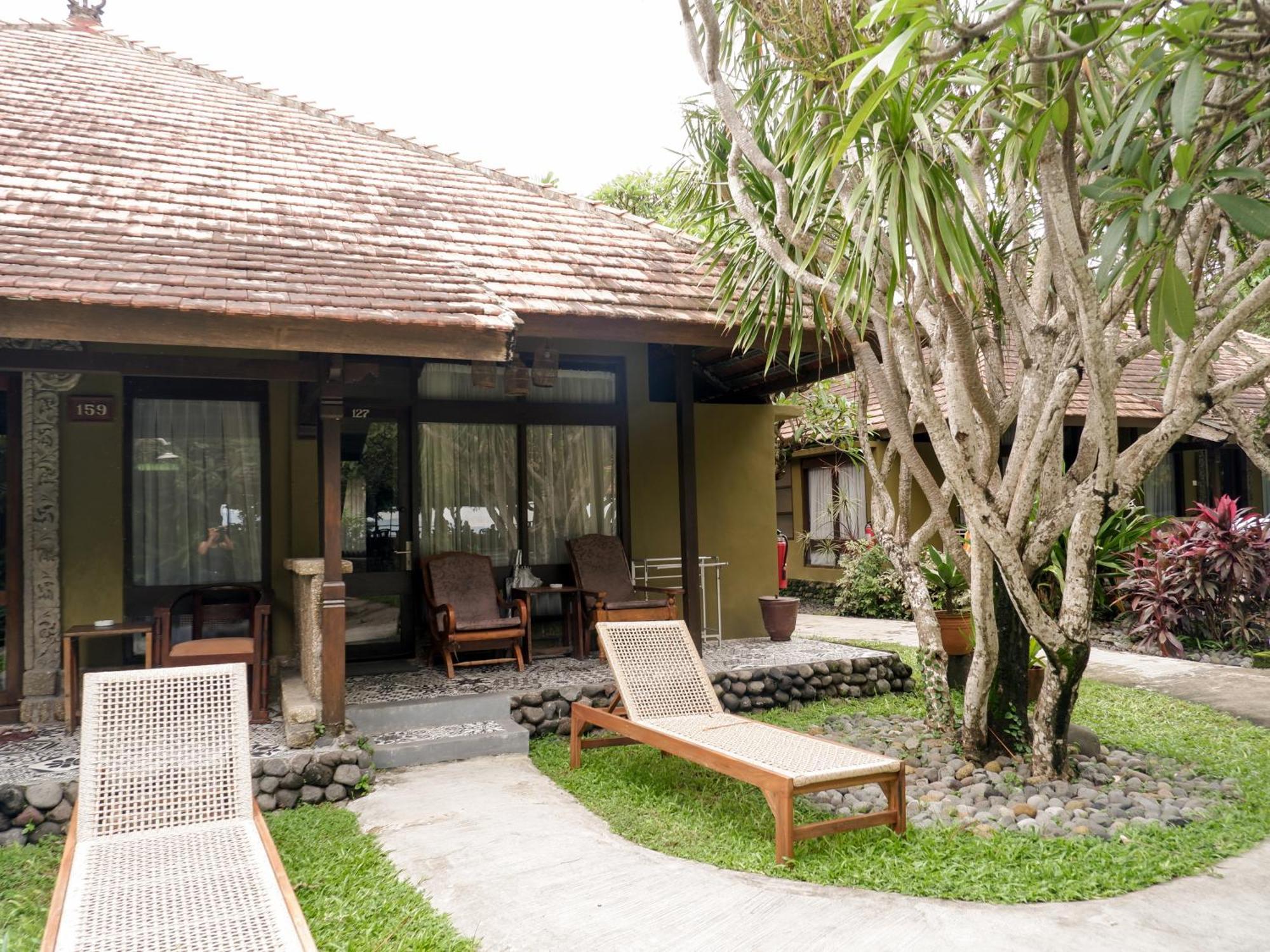 Peneeda View Beach Hotel Санур Экстерьер фото